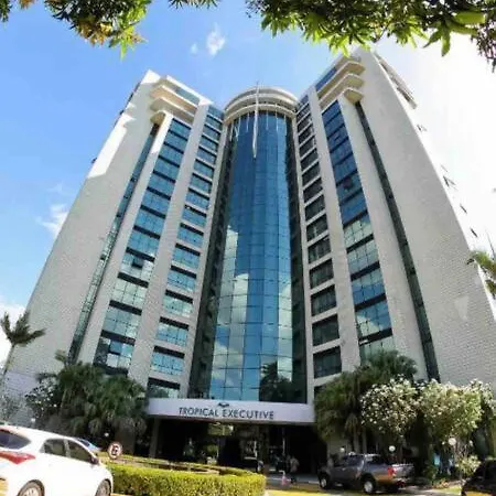 Flat Em Tropical Executive Hotel Manaus Exterior photo
